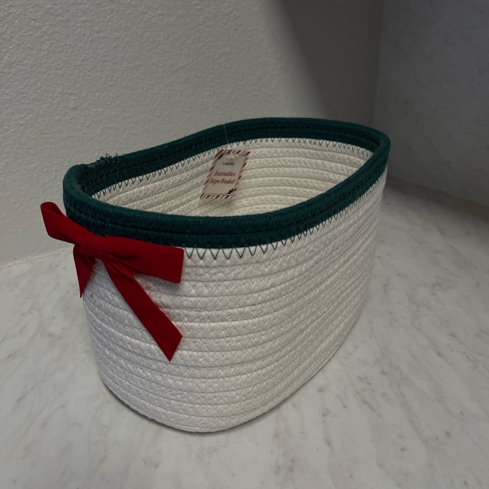 Target Bullseye Decorative Christmas Rope Basket